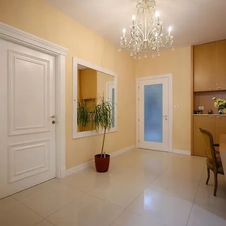 03 Ish-blloku Apartment *