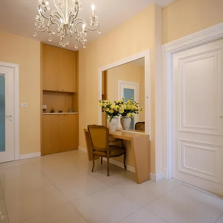 03 Ish-blloku Apartment Tirana